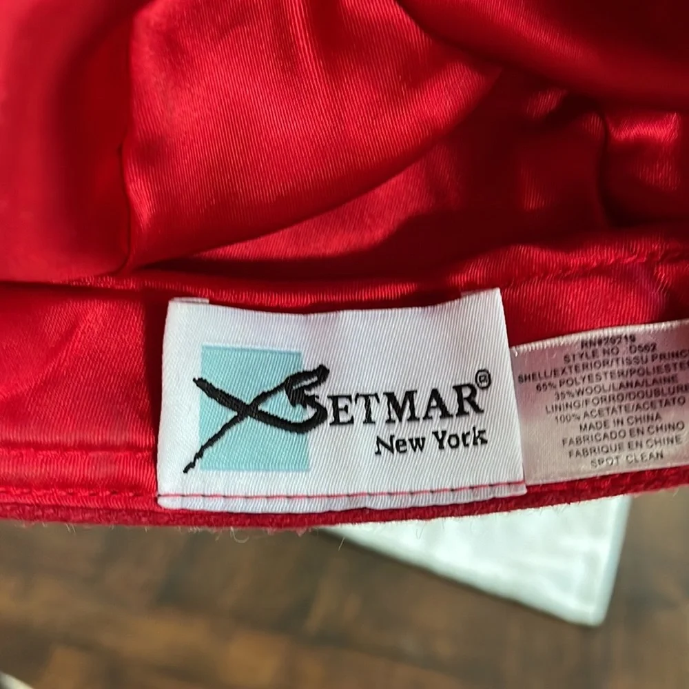 Stylish Betmar red cap( adjustable size)